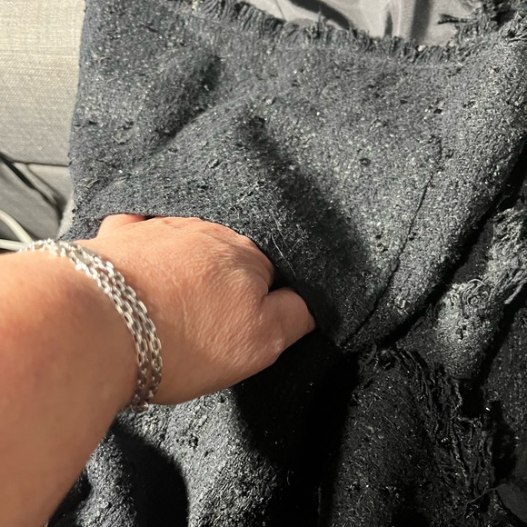 ANNE CARSON Silk Blend
Blazer L Black Plaid Raw Trim Floral Brooch Boho
Witchy - Picture 13 of 14